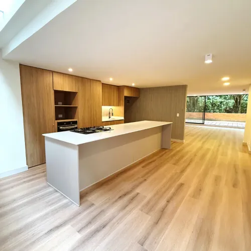 Apartamento de 3 alcobas en venta en El Castillo, Medellín, 246 m² · foto 10 de 13