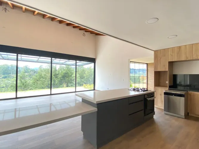 Casa de 3 alcobas en venta en Pantanillo, El Retiro · foto 6 de 14