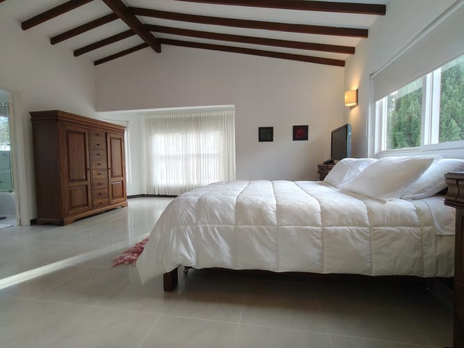 Casa de 5 alcobas en arriendo en Vilachuaga, Rionegro, 500 m² · foto 18 de 24