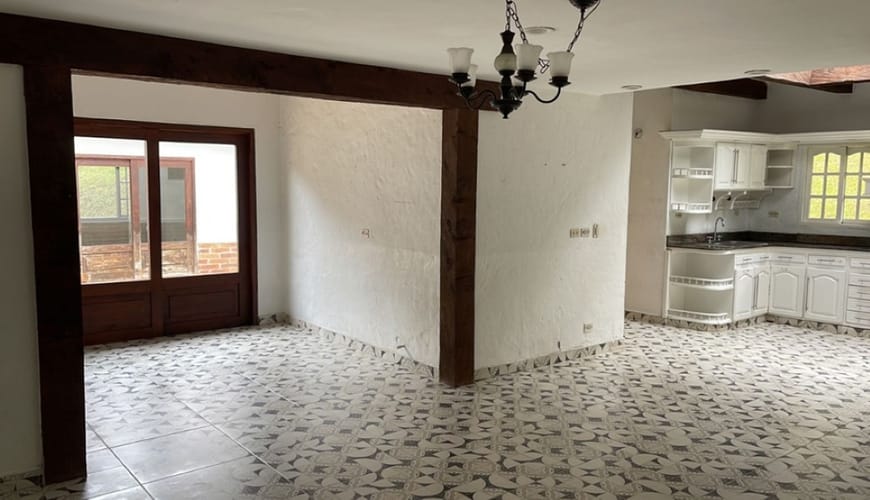 Finca en venta en Santa Elena, El Retiro, 470 m² · foto 6 de 8