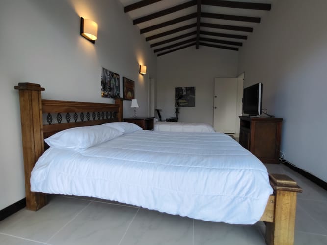 Casa de 5 alcobas en arriendo en Vilachuaga, Rionegro, 500 m² · foto 21 de 24