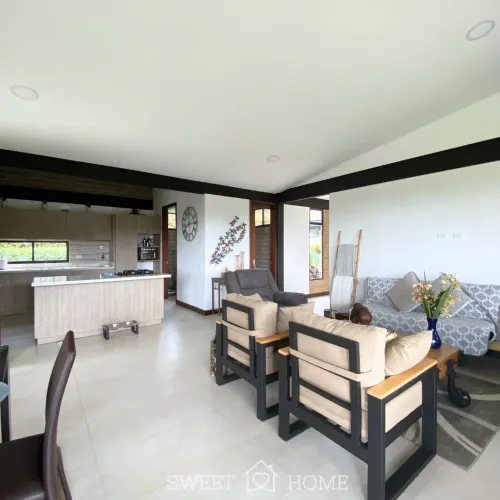 Casa de 3 alcobas en venta en Pantanillo, El Retiro, 1280 m² · foto 2 de 16