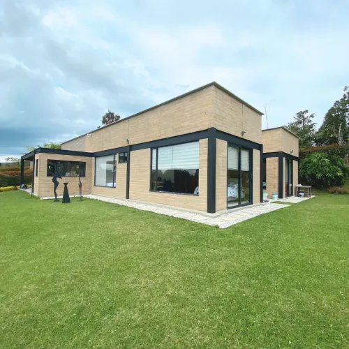 Casa de 3 alcobas en venta en Pantanillo, El Retiro, 1280 m² · foto 3 de 16