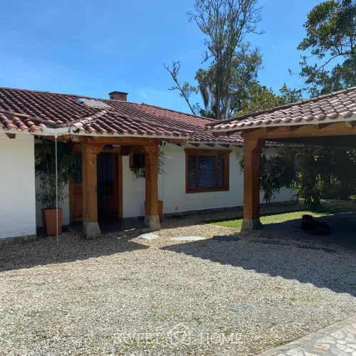 Casa de 3 alcobas en venta en Guayabito, Rionegro · foto 4 de 13