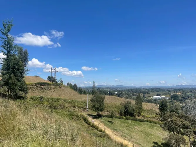 Lote en venta en Guarne, 5000 m² · foto 7 de 10