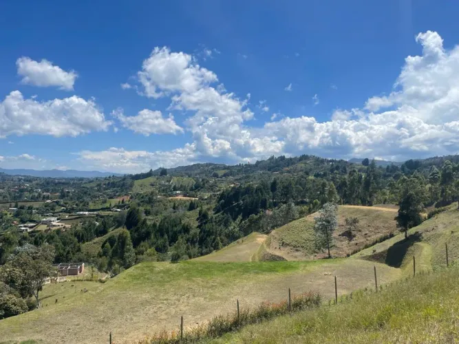 Lote en venta en Guarne, 5000 m² · foto 10 de 10