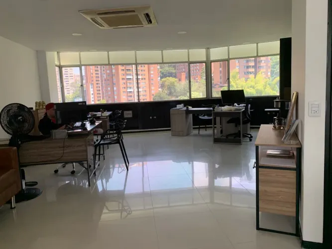 Oficina en venta en Manila, Medellín, 72 m² · foto 8 de 11