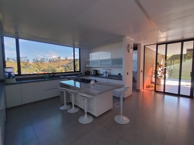 Casa de 4 alcobas en venta en Playa Rica-Rancheria, Rionegro, 650 m² · foto 14 de 24