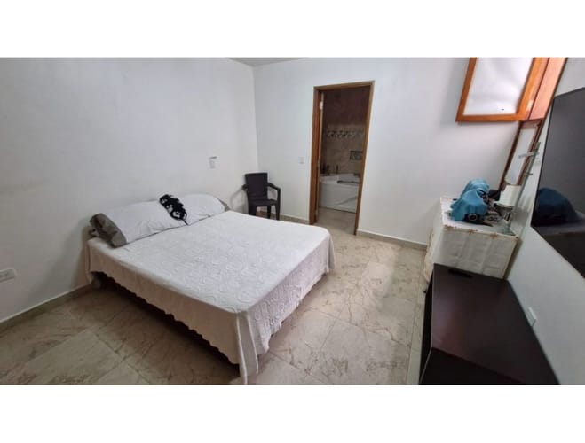Casa de 4 alcobas en venta en El Porvenir, Rionegro, 270 m² · foto 9 de 18