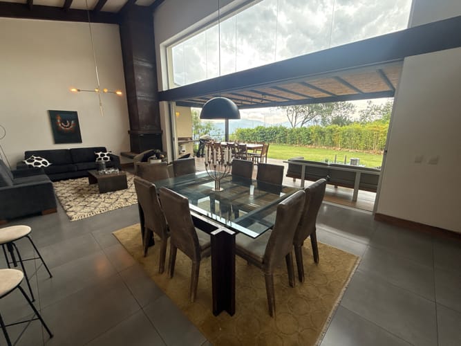 Apartamento de 4 alcobas en venta en Loma Del Chocho, Envigado, 420 m² · foto 2 de 19