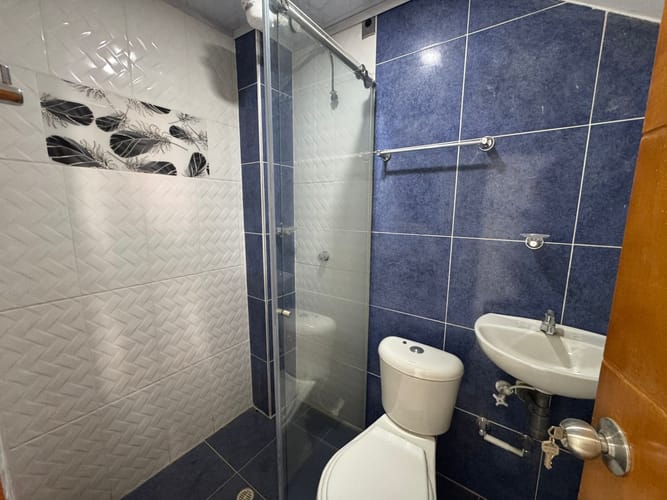 Apartamento de 3 alcobas en venta en El Carmen De Viboral, El Carmen de Viboral, 87 m² · foto 2 de 9