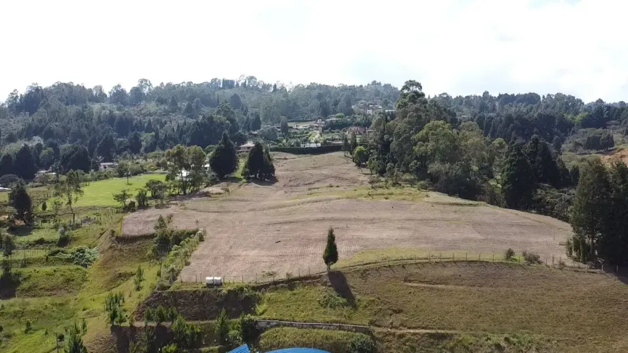 Lote en venta en El Salado, Guarne · foto 4 de 12