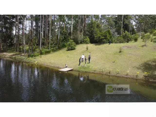 Lote en venta en Quirama, El Carmen de Viboral, 10000 m² · foto 2 de 9