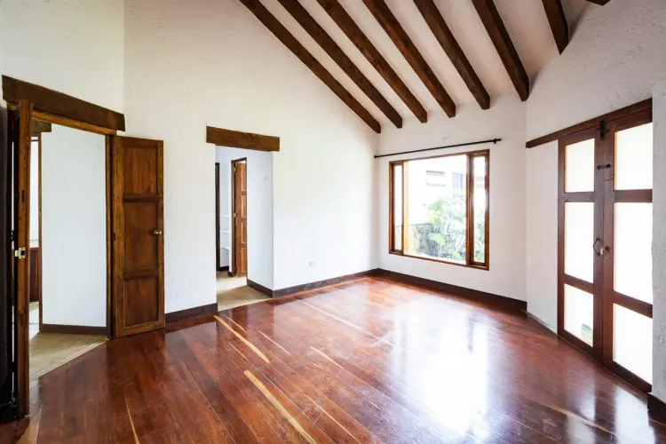 Casa de 4 alcobas en venta en Quirama, El Carmen de Viboral · foto 3 de 17