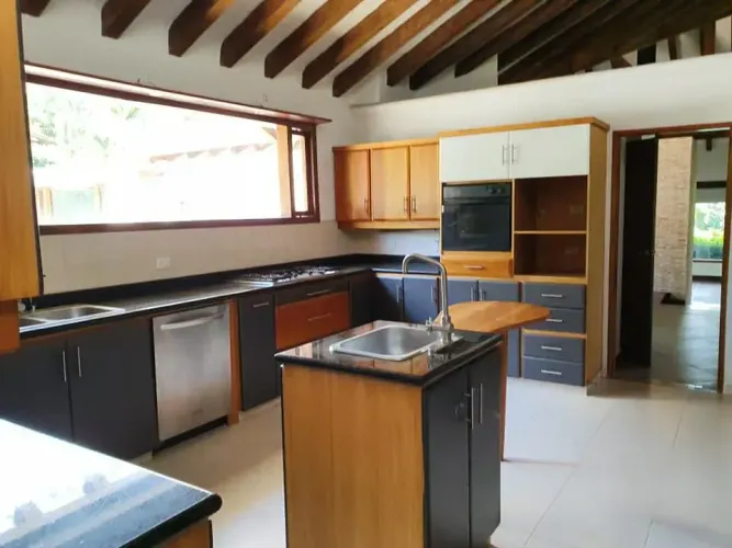 Casa de 4 alcobas en venta en Quirama, El Carmen de Viboral · foto 7 de 17