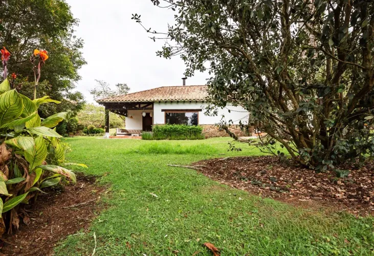 Casa de 4 alcobas en venta en Quirama, El Carmen de Viboral · foto 16 de 17