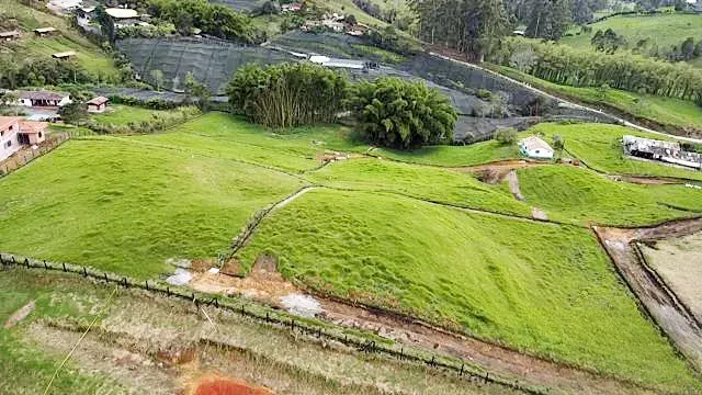 Lote en venta en El Carmen De Viboral, El Carmen de Viboral, 4600 m² · foto 9 de 11