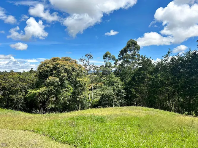 Lote en venta en Quirama, El Carmen de Viboral, 3479 m² · foto 9 de 12