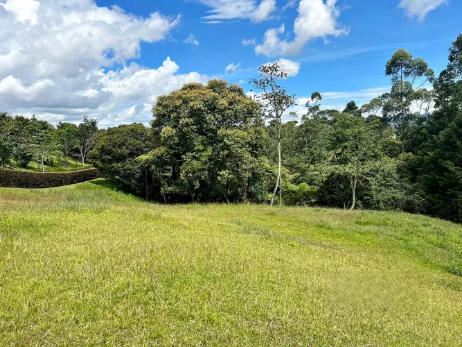 Lote en venta en Quirama, El Carmen de Viboral, 3479 m² · foto 10 de 12
