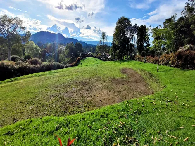 Lote en venta en El Carmen De Viboral, El Carmen de Viboral, 3285 m² · foto 4 de 14