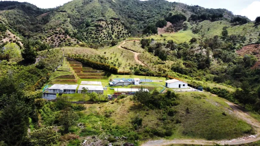 Lote en venta en La Milagrosa, La Ceja, 24400 m² · foto 6 de 11