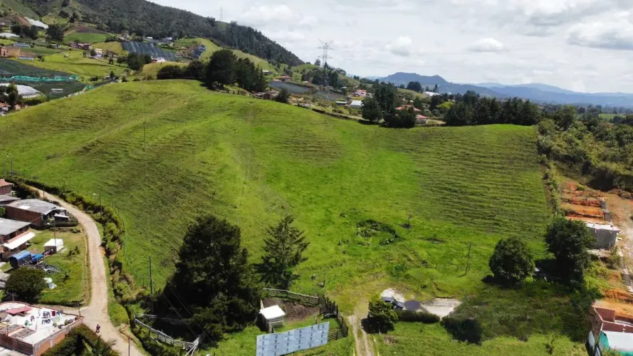 Lote en venta en El Carmen De Viboral, El Carmen de Viboral, 28000 m² · foto 3 de 14