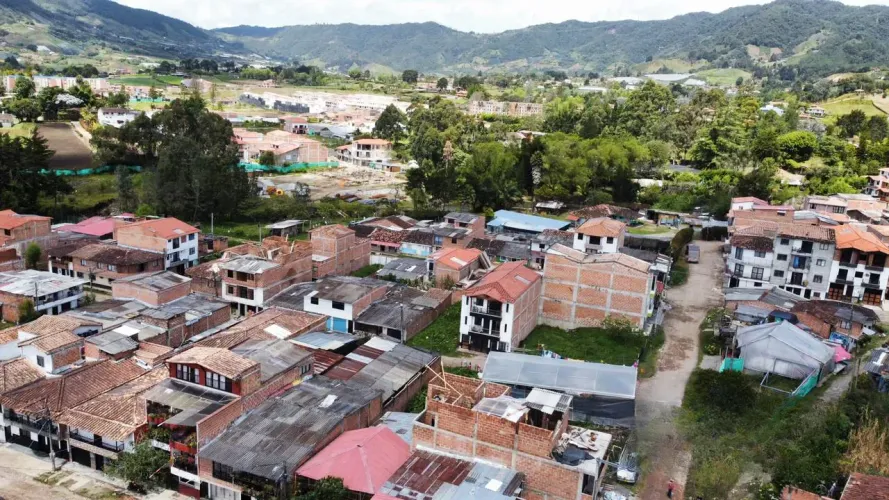 Lote en venta en El Carmen De Viboral, El Carmen de Viboral, 28000 m² · foto 6 de 14