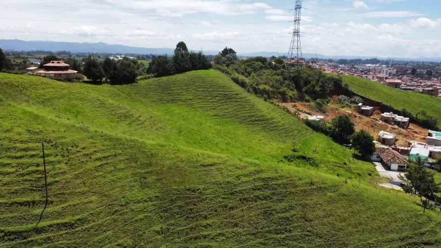 Lote en venta en El Carmen De Viboral, El Carmen de Viboral, 28000 m² · foto 11 de 14