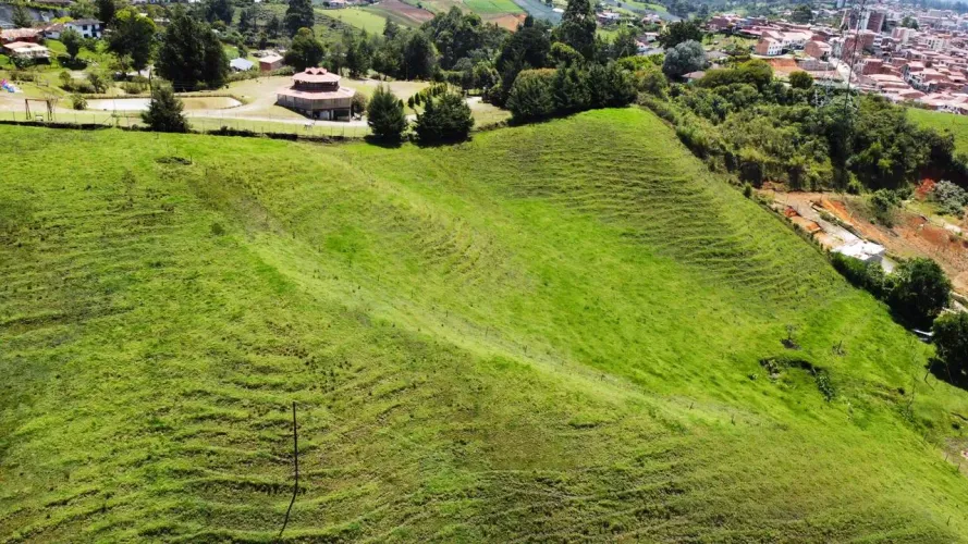 Lote en venta en El Carmen De Viboral, El Carmen de Viboral, 28000 m² · foto 12 de 14