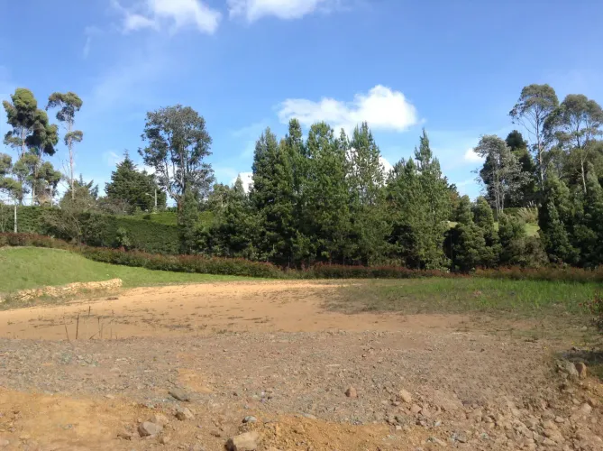 Lote en venta en Vía Las Palmas, Envigado, 1800 m² · foto 2 de 6