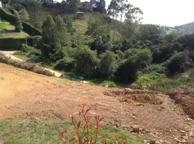 Lote en venta en Loma Del Escobero, Envigado, 2250 m² · foto 7 de 9