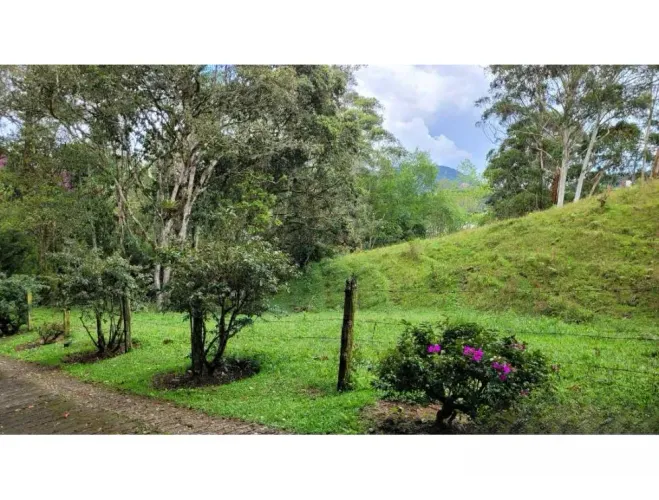 Finca en venta en El Higueron, Rionegro, 26352 m² · foto 9 de 23