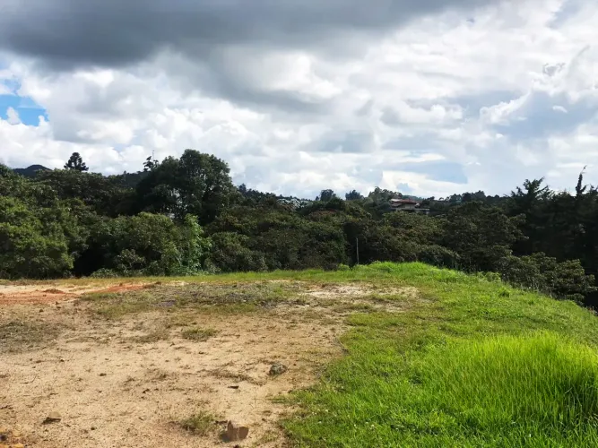 Lote en venta en Pantanillo, El Retiro, 3654 m² · foto 6 de 11