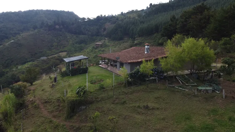 Finca en venta en La Luz, El Retiro, 30000 m² · foto 14 de 22