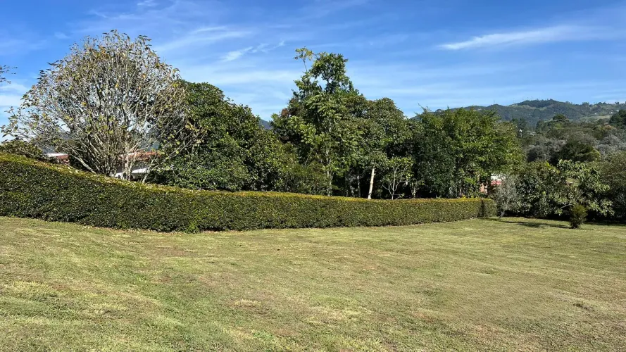 Lote en venta en Lomitas, La Ceja, 2500 m² · foto 7 de 12