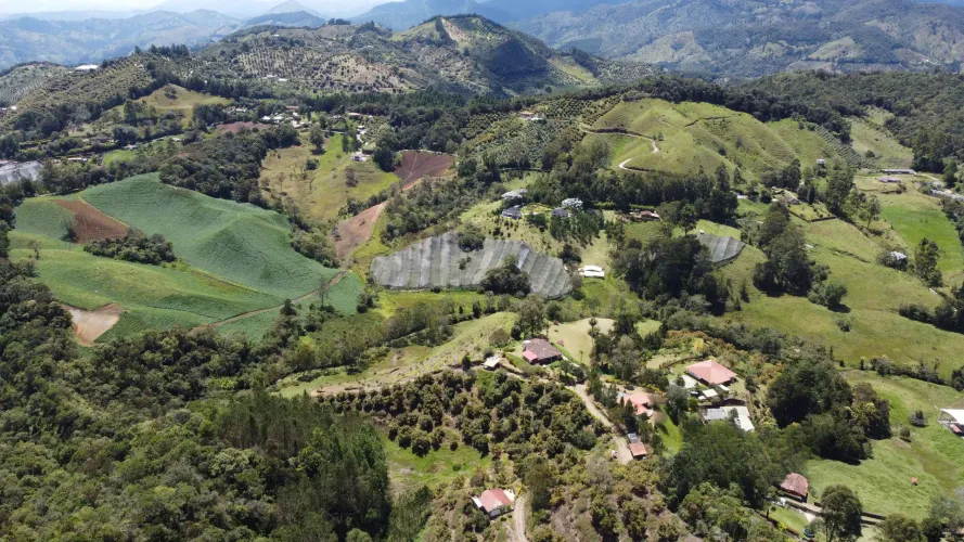 Finca en venta en Pantanillo, El Retiro, 26 m² · foto 9 de 24
