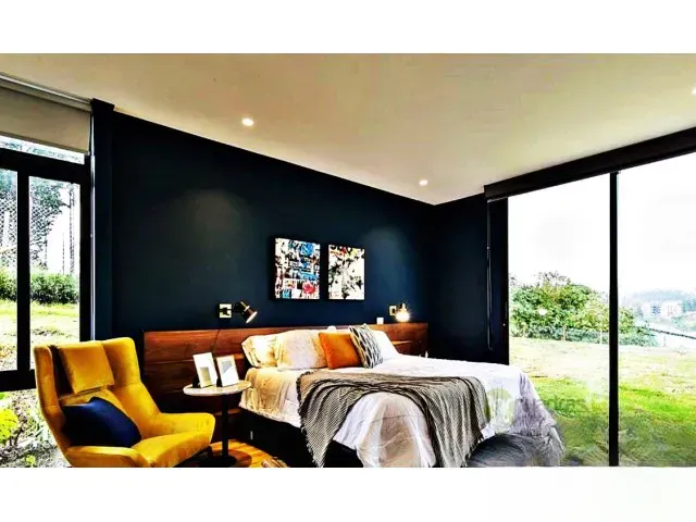 Casa de 5 alcobas en venta en Guayabito, Rionegro, 2000 m² · foto 11 de 16