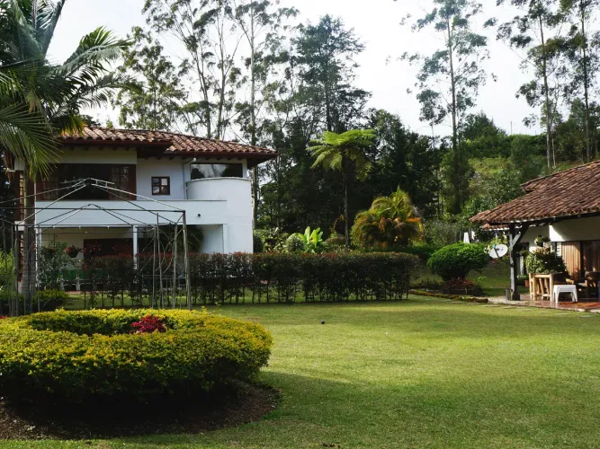 Finca en venta en Quirama, El Carmen de Viboral, 9905 m² · foto 15 de 24