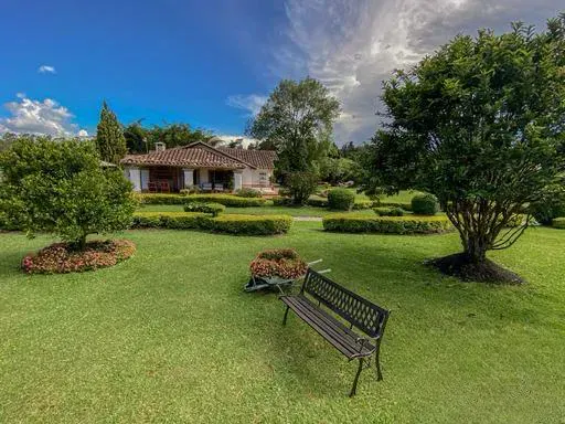 Casa de 4 alcobas en venta en Cabeceras De Llanogrande, Rionegro · foto 8 de 24