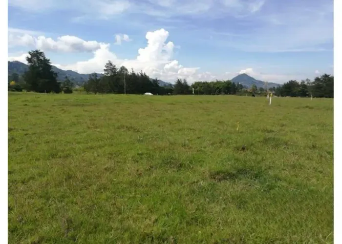Lote en venta en El Tambo, La Ceja, 1415 m² · foto 6 de 11