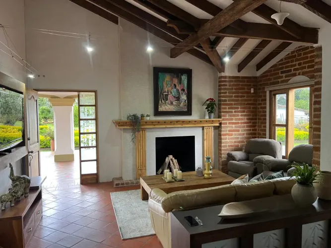 Casa de 4 alcobas en venta en Cabeceras De Llanogrande, Rionegro · foto 16 de 24