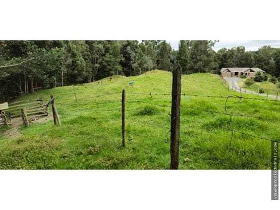 Lote en venta en Mesa, Envigado, 11483 m² · foto 4 de 8