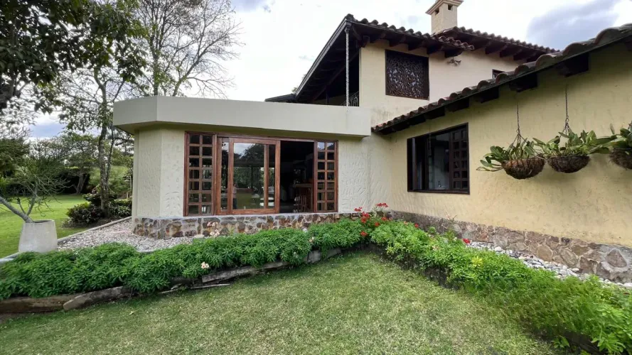 Casa de 4 alcobas en venta en Llano Grande, Rionegro · foto 19 de 24