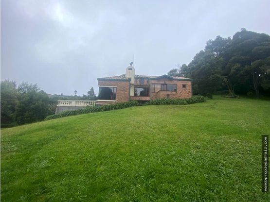 Finca en venta en Mesa, Envigado, 320 m² · foto 2 de 11