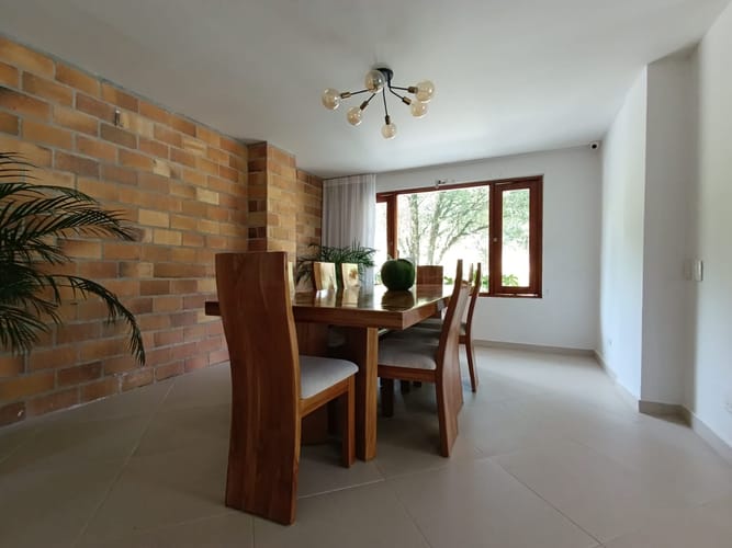 Casa de 3 alcobas en venta en Loma De La Doctora, Sabaneta, 323 m² · foto 6 de 18