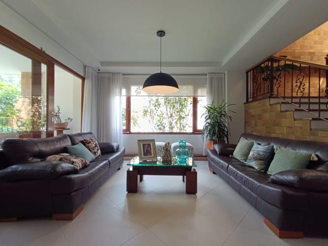 Casa de 3 alcobas en venta en Loma De La Doctora, Sabaneta, 323 m² · foto 9 de 18