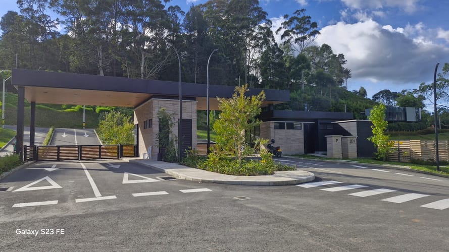Lote en venta en El Tambo, La Ceja, 1489 m² · foto 3 de 14