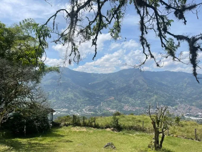 Lote en venta en Simon Bolivar Sb (Centro), Copacabana, 14952 m² · foto 5 de 14