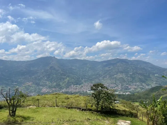 Lote en venta en Simon Bolivar Sb (Centro), Copacabana, 14952 m² · foto 9 de 14