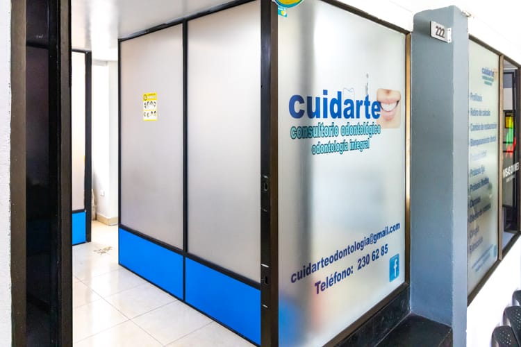 Local en venta en Bolivariana, Medellín, 58 m² · foto 2 de 17